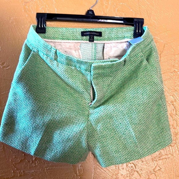 Banana Republic shorts - Picture 1 of 1